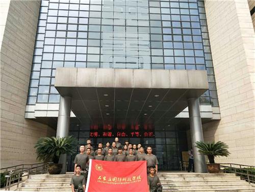 石家莊學(xué)計(jì)算機(jī)選擇石家莊國防科技學(xué)校怎么樣？