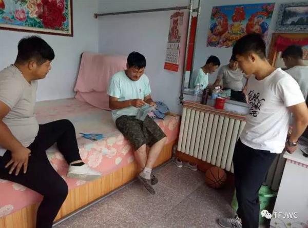 承德騰飛職業(yè)技術(shù)專(zhuān)修學(xué)院的一天——6月30日